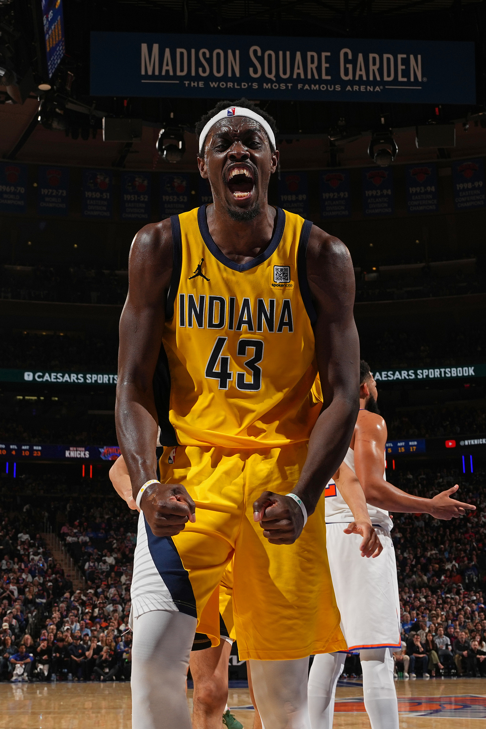 九游体育官网-🤙1987年以来第三支球队！步行者连续七场季后赛得分100+＆助攻25+