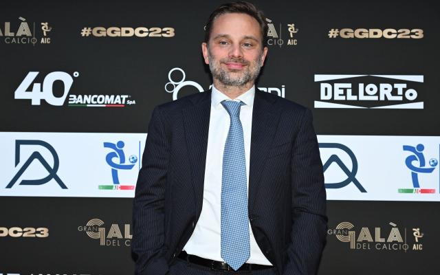 【深度】跟随哈佛商学院案例，解码红鸟时代AC米兰